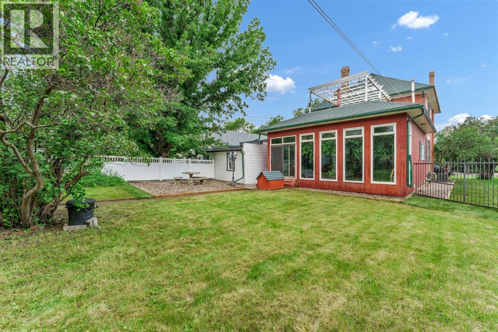335 1 Street Southeast - Photo 42