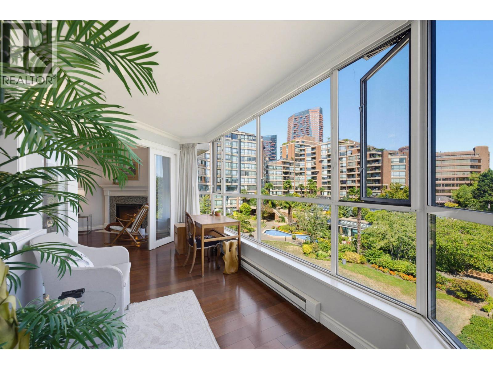 304 1490 PENNYFARTHING DRIVE, Vancouver — photo 3