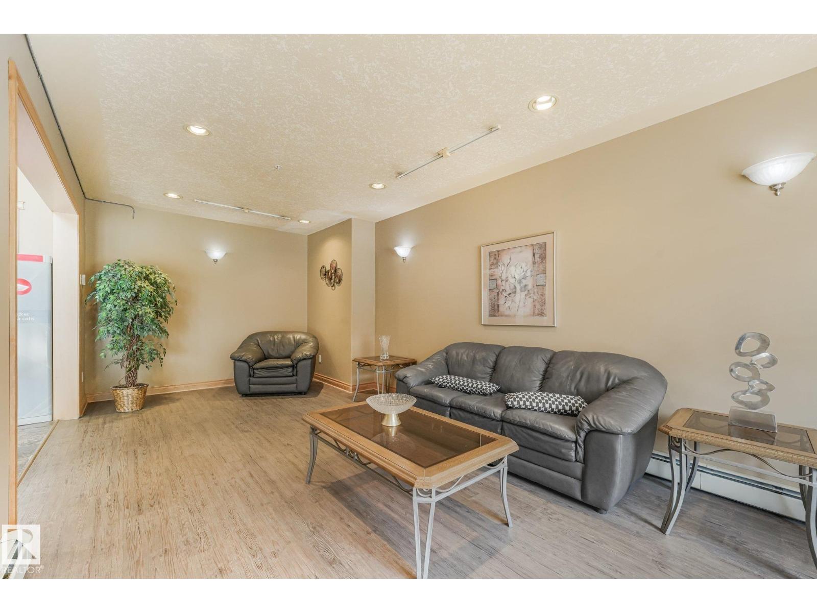 #A 214 78 MCKENNEY AV - Image 52
