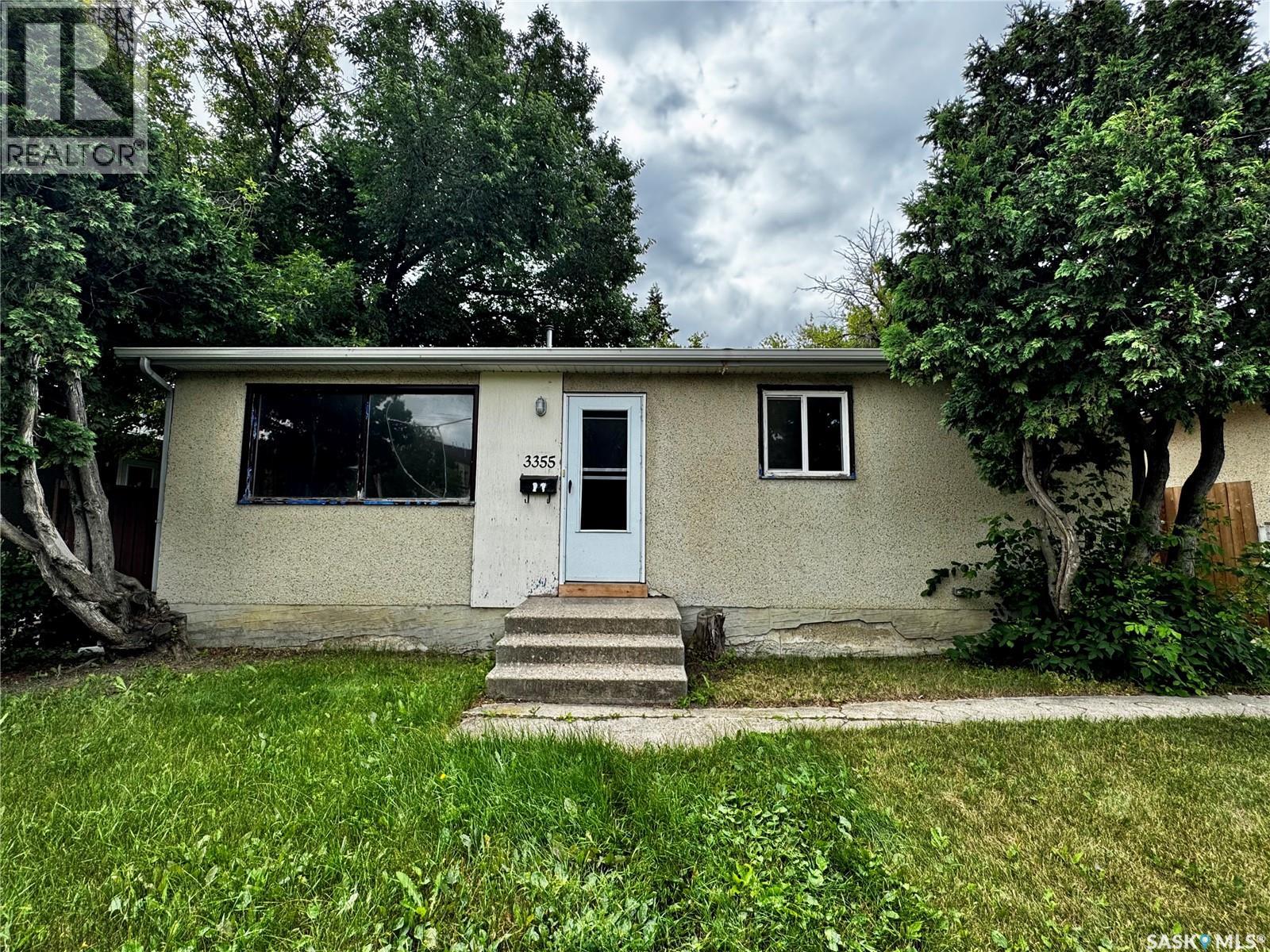 3355 33rd STREET W