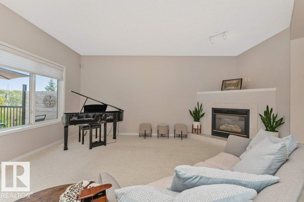 1072 BARNES WY SW - 7