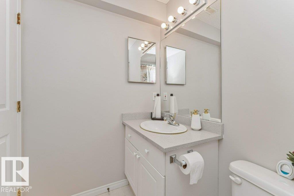 1072 BARNES WY SW - 47