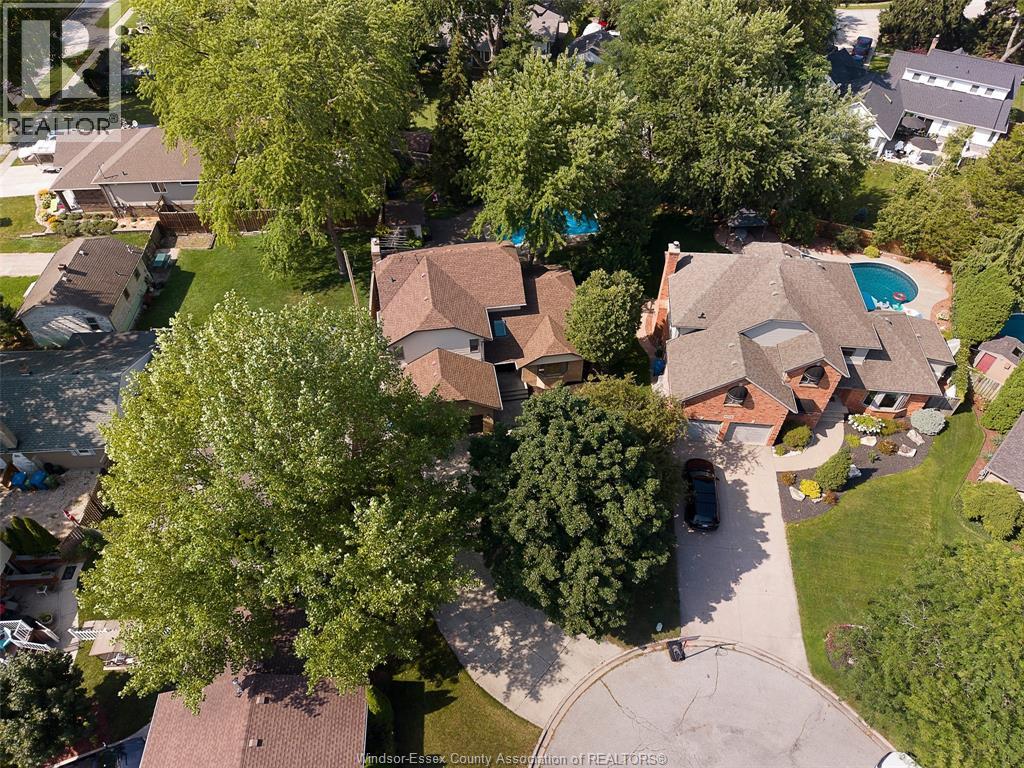 12510 KEITH CRESCENT - 44
