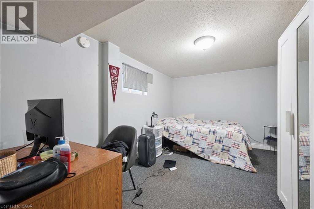 16 BEAUCOURT Place - 24