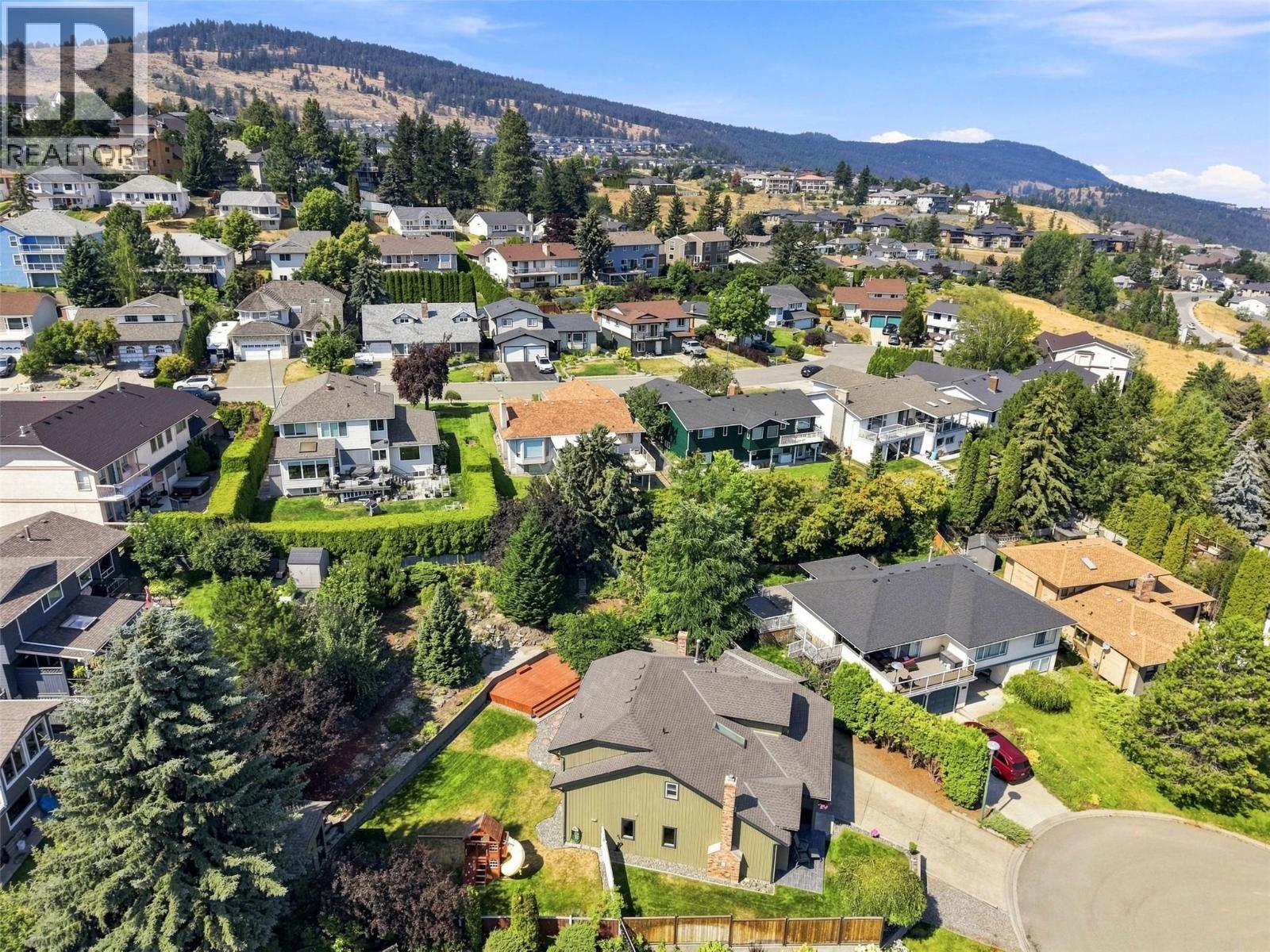 862 GREYBRIAR Court - 60