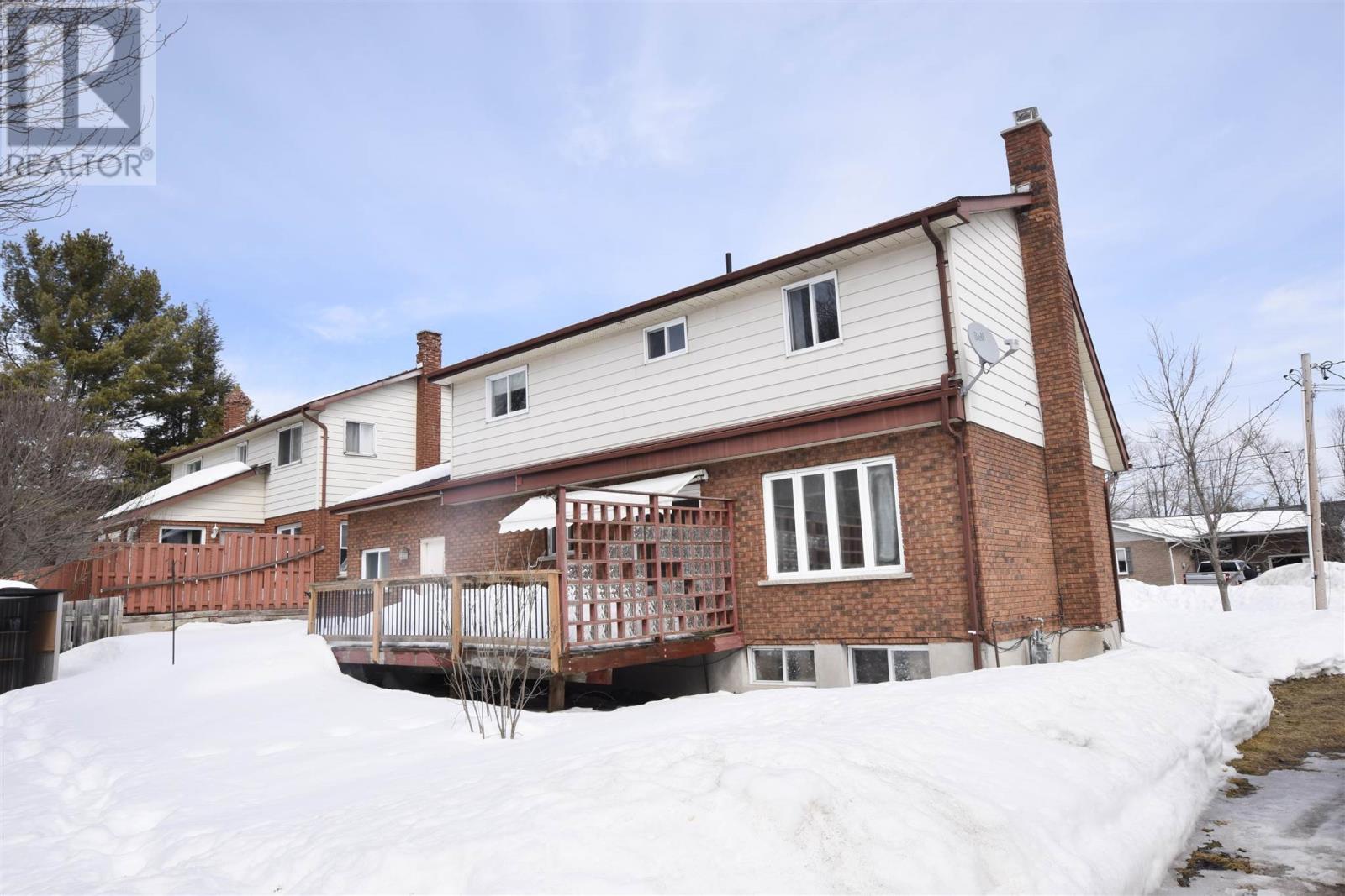 113 Rousseau CRES, Blind River — photo 2