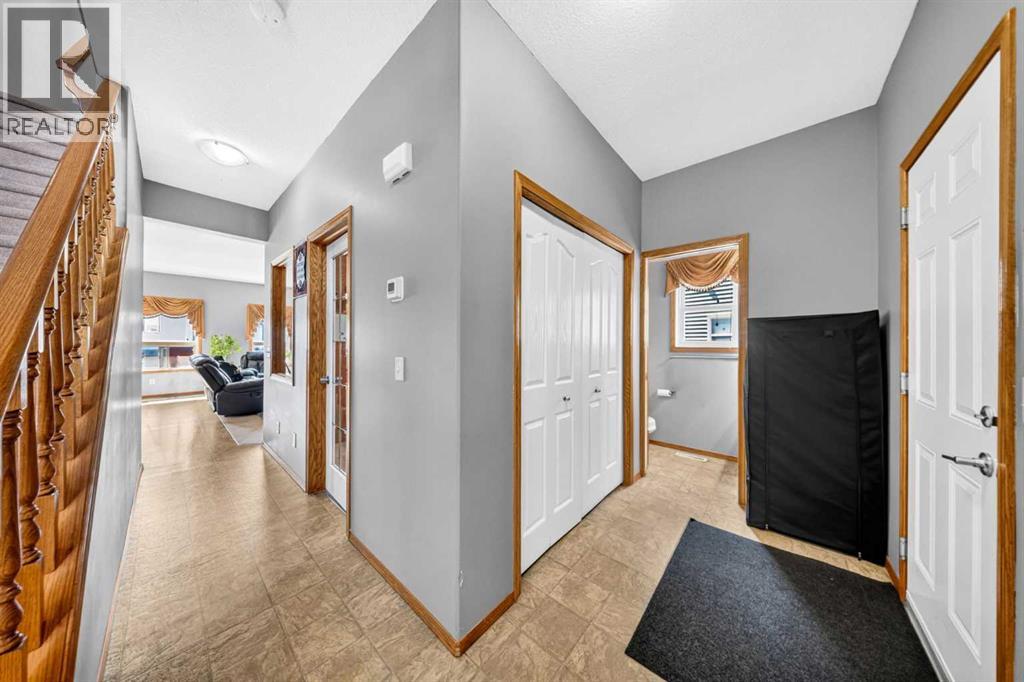154 Saddleland Close NE - 9