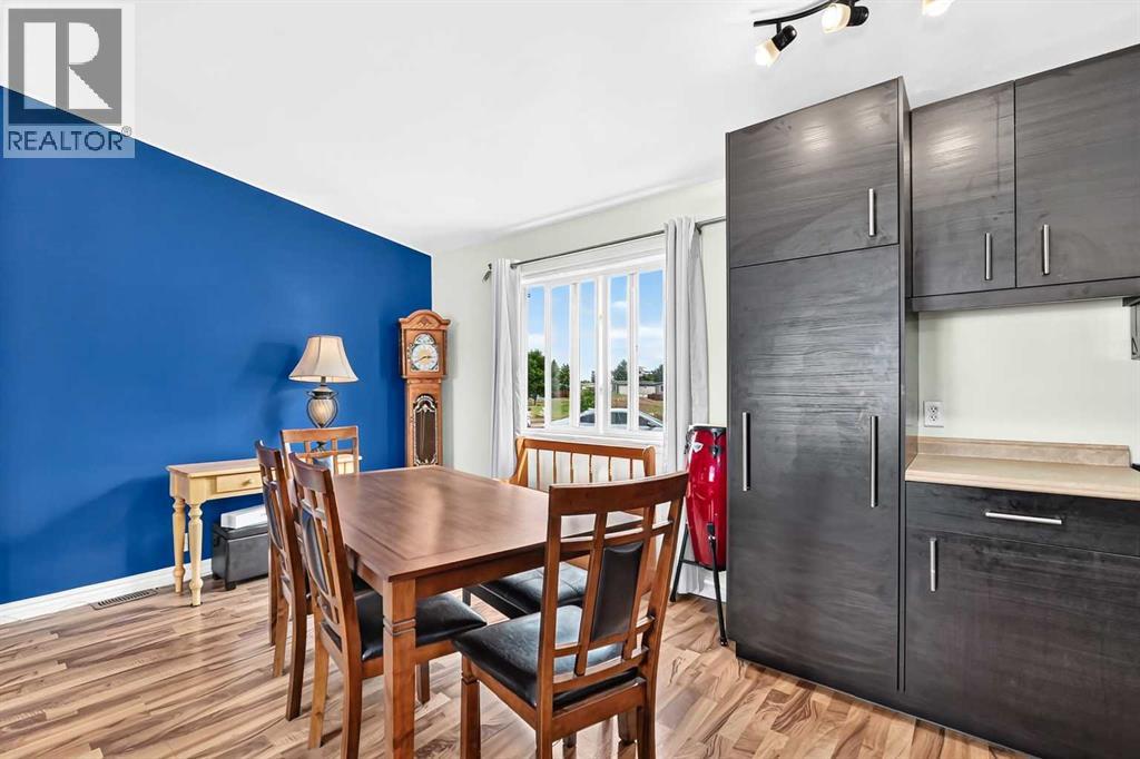 63, 6220 17 Avenue SE - 16