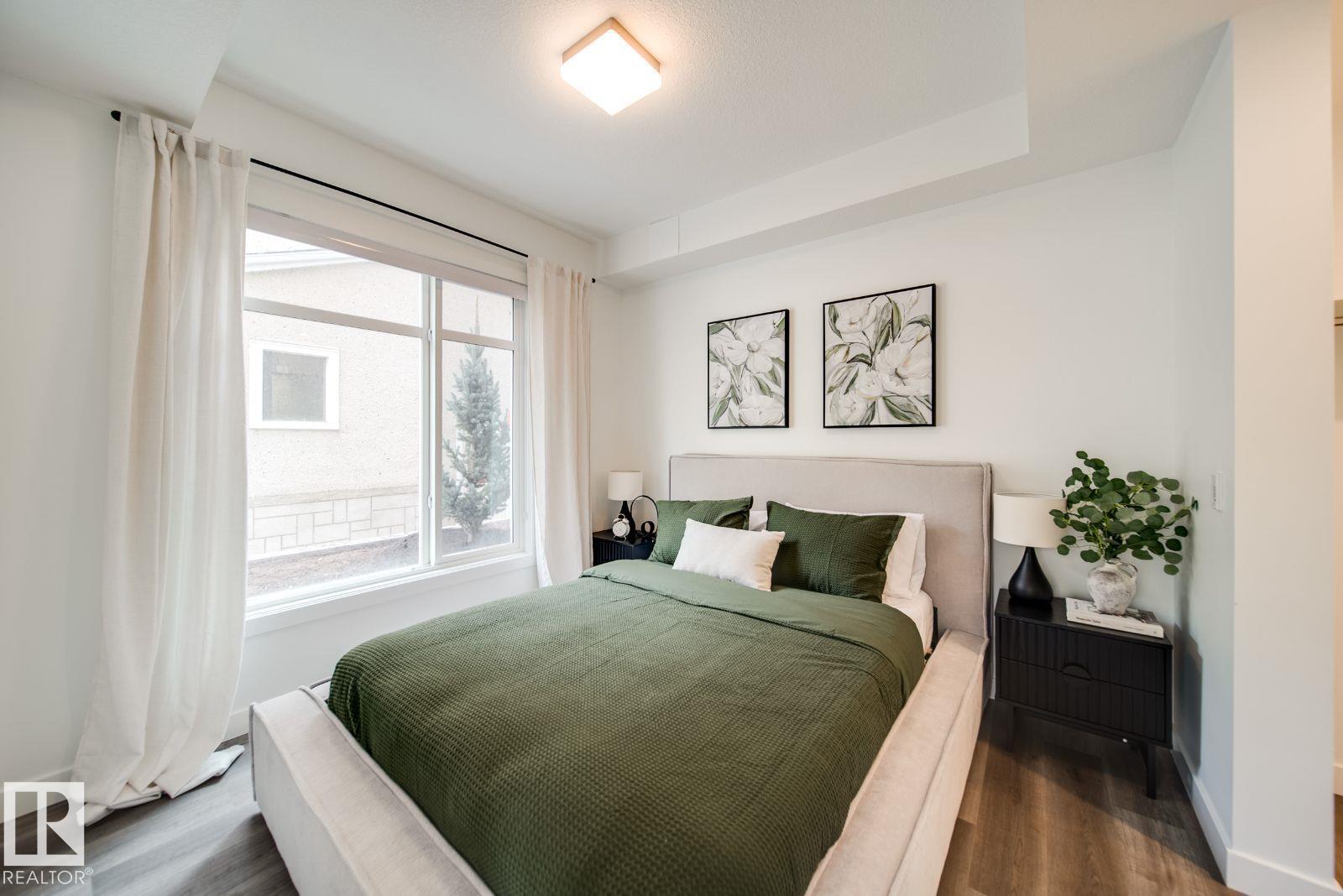 10015 113 Street NW - Photo 40