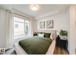 10015 113 St Nw, Edmonton, AB T5K0S8 Photo 40
