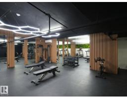 10015 113 St Nw, Edmonton, AB T5K0S8 Photo 10