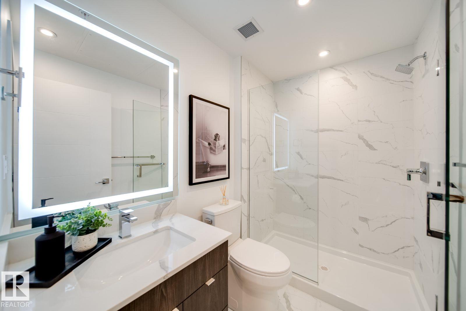 10015 113 Street NW - Photo 43