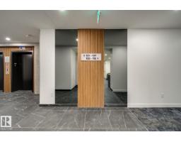 10015 113 St Nw, Edmonton, AB T5K0S8 Photo 60