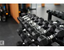 10015 113 St Nw, Edmonton, AB T5K0S8 Photo 8