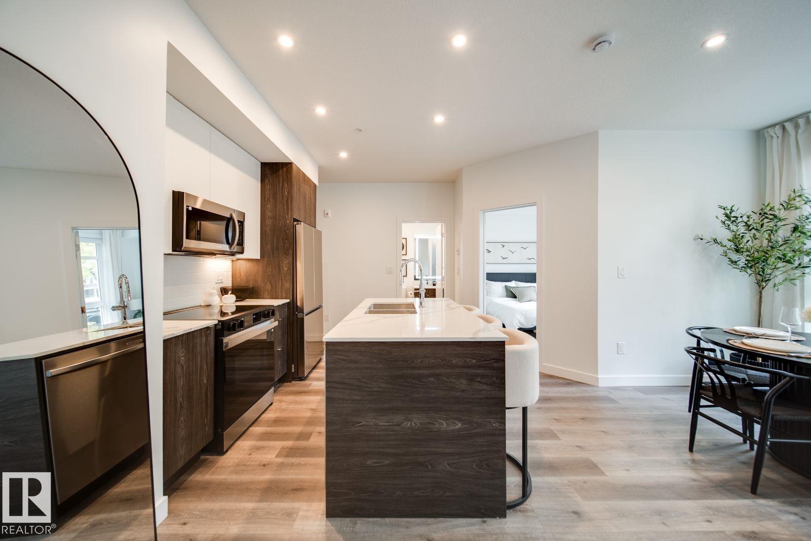 10015 113 Street NW - Photo 39