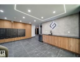 10015 113 St Nw, Edmonton, AB T5K0S8 Photo 74