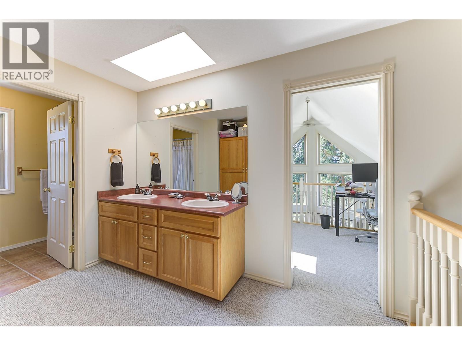 16490 Commonage Road - Image 33