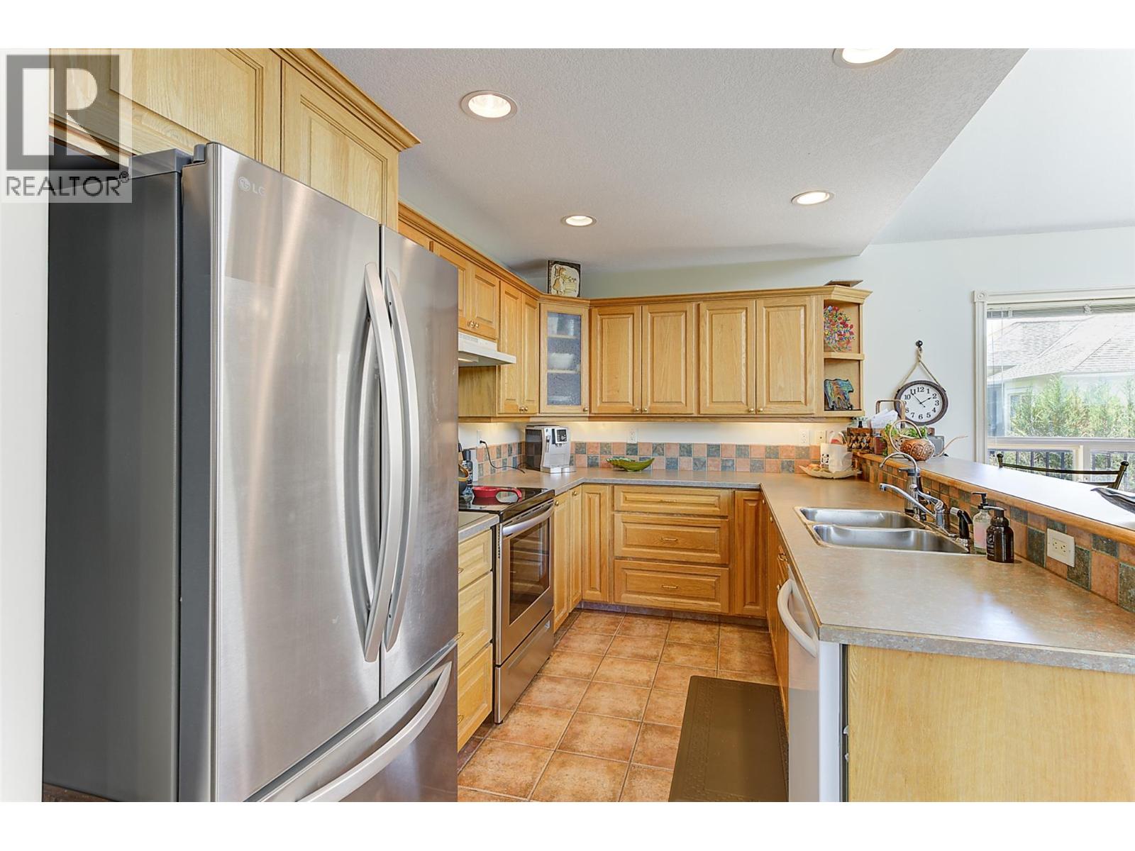 16490 Commonage Road - Image 15