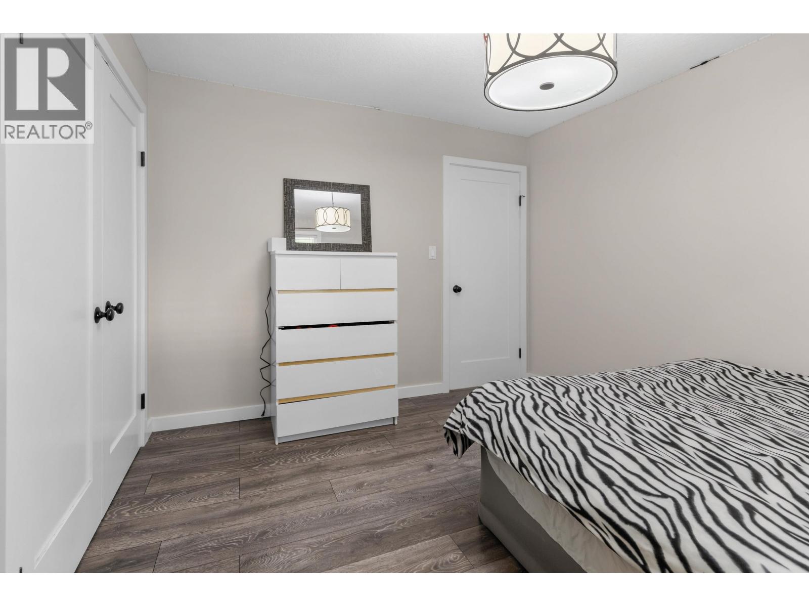 10246 JUTLAND ROAD - 15