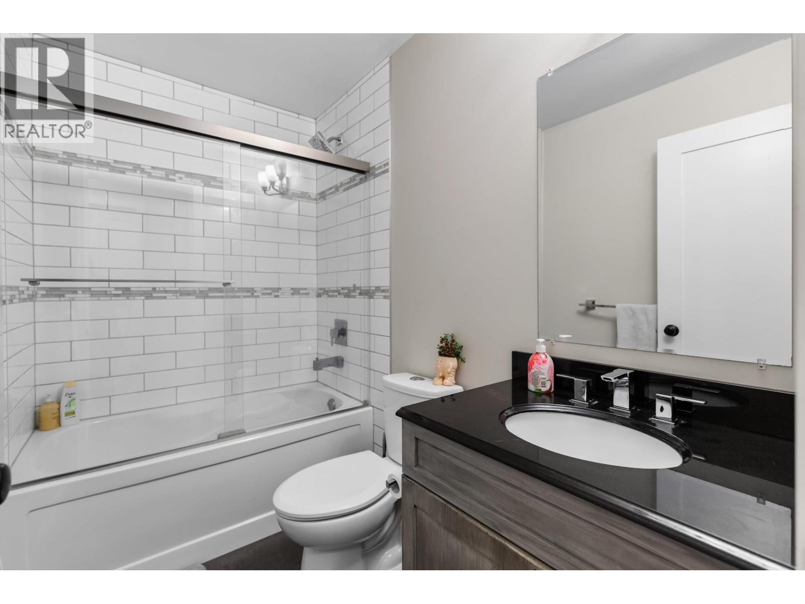 10246 JUTLAND ROAD - 18