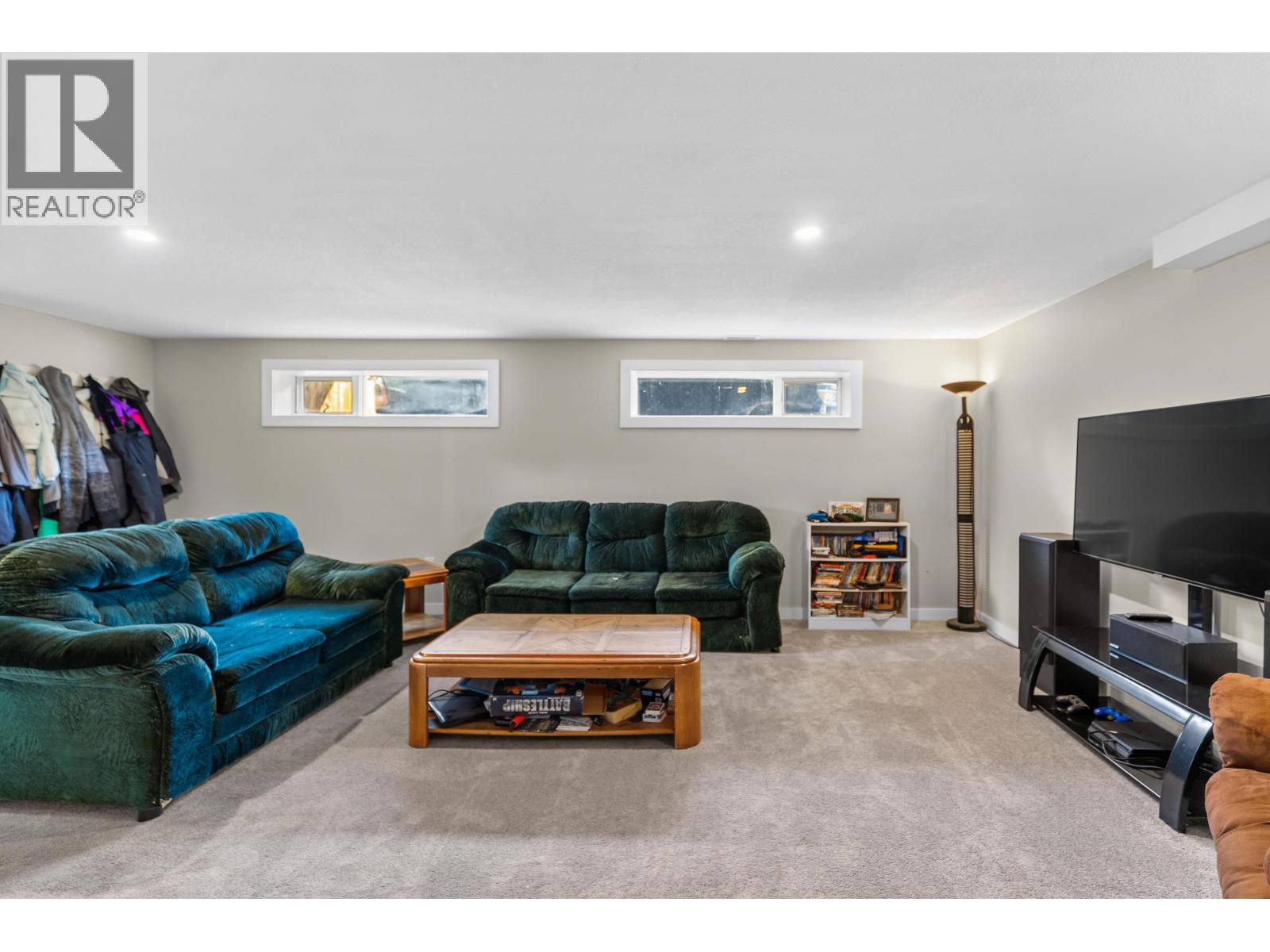 10246 JUTLAND ROAD - 20