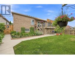 17 Varley Crescent, Brantford, ON N3R7Z3 Photo 9