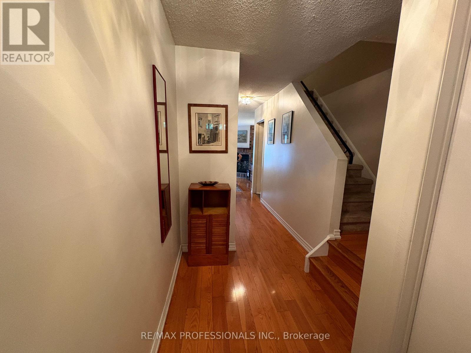 ##2 3345 SILVERADO DRIVE - 5
