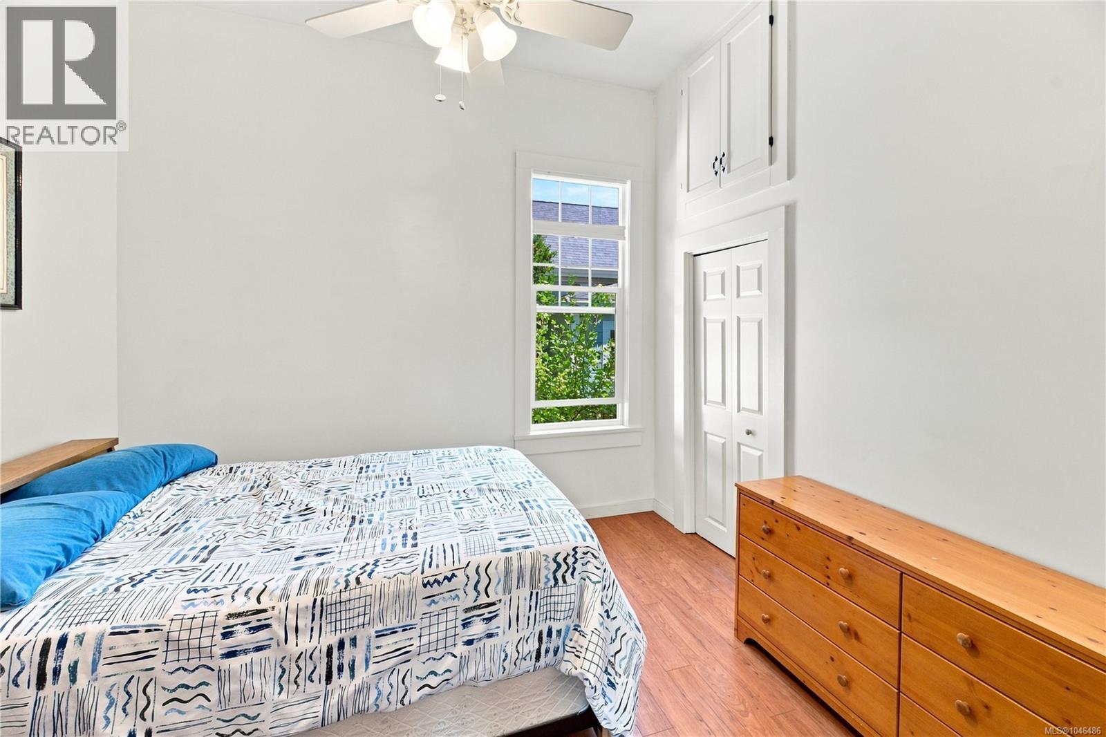 1272 Centre Rd - 34