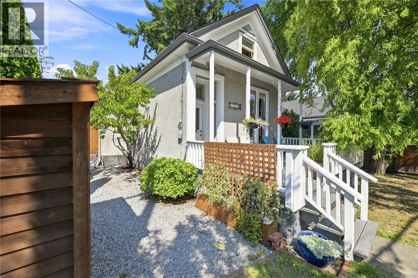  1272 Centre Road, Victoria