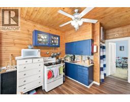 Living room - 1272 Centre Rd, Victoria, BC V8T1K3 Photo 11