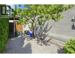 1272 Centre Rd, Victoria, BC V8T1K3 Photo 44