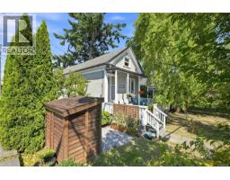 1272 Centre Rd, Victoria, BC V8T1K3 Photo 50