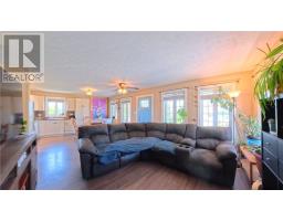 7225 Hwy 542, Mindemoya, ON P0P1S0 Photo 7