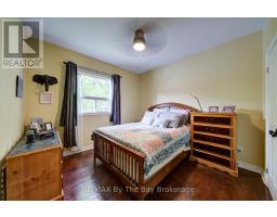 32 1st Lane, Wasaga Beach, ON L9Z2G3 Photo 12