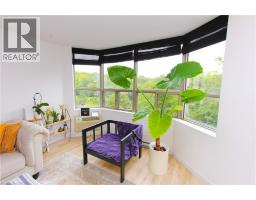 55 Green Valley Drive Unit# 1014, Kitchener, ON N2P1Z6 Photo 9