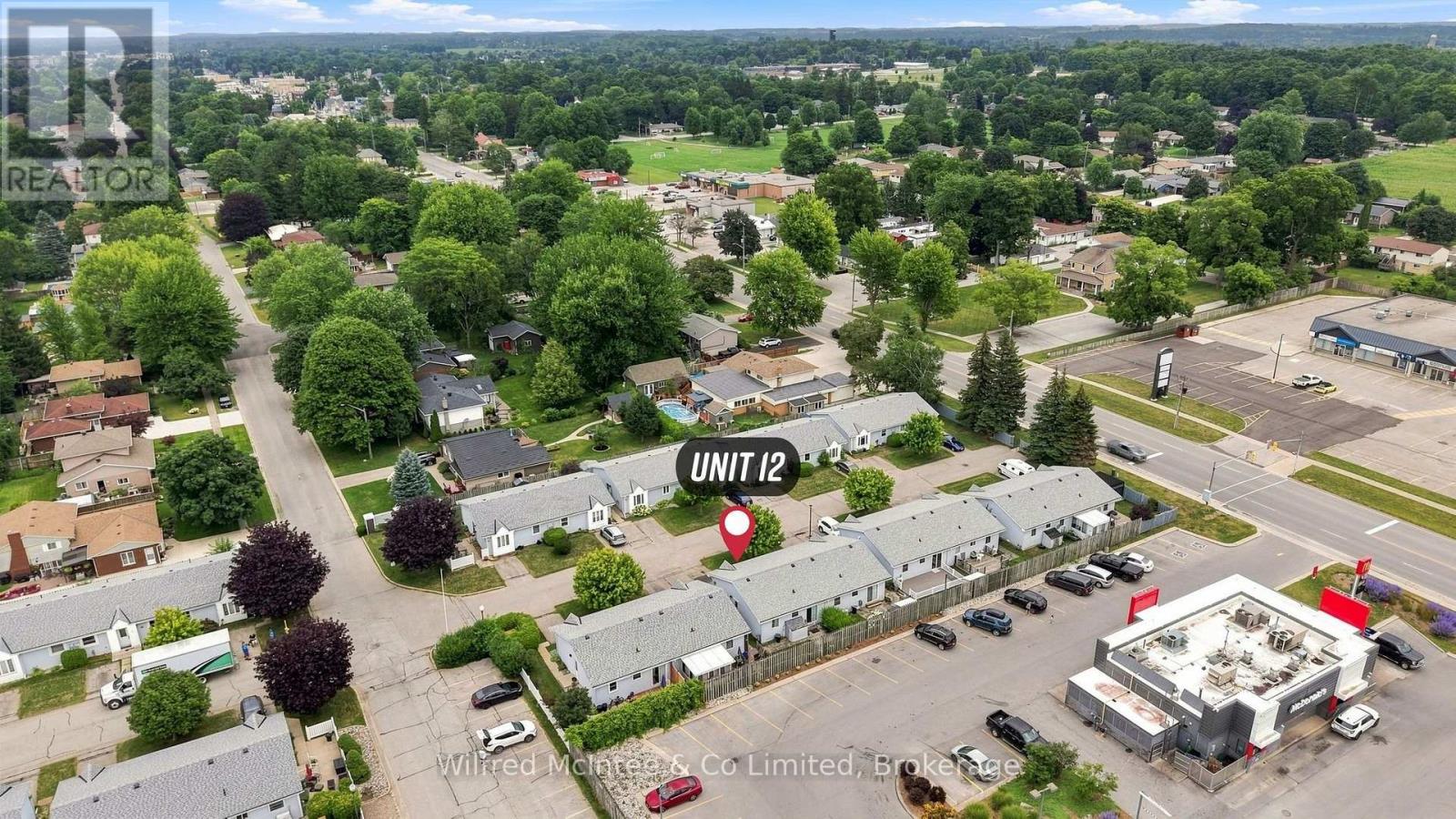 #12 303 WATERLOO STREET - 27