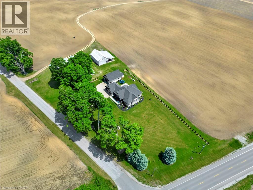 1250 1ST CONCESSION Road - 32