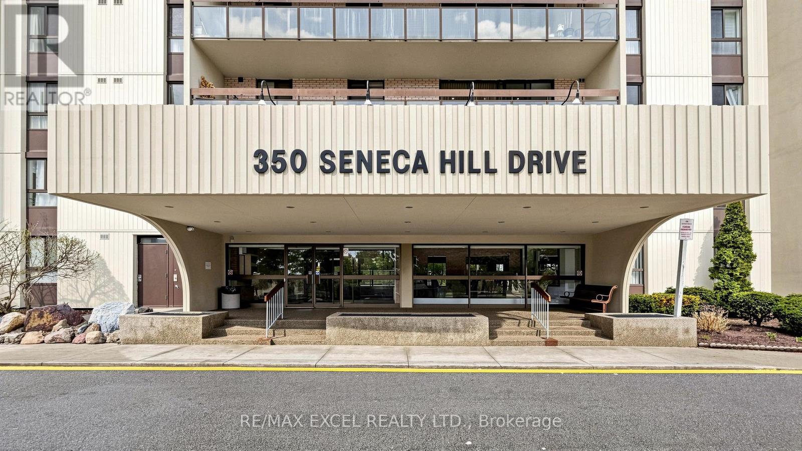 #1011 350 SENECA HILL DRIVE - 4