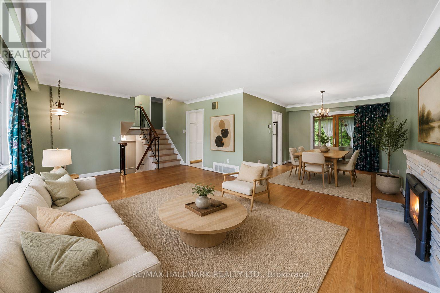 17 GREENYARDS DRIVE - 7