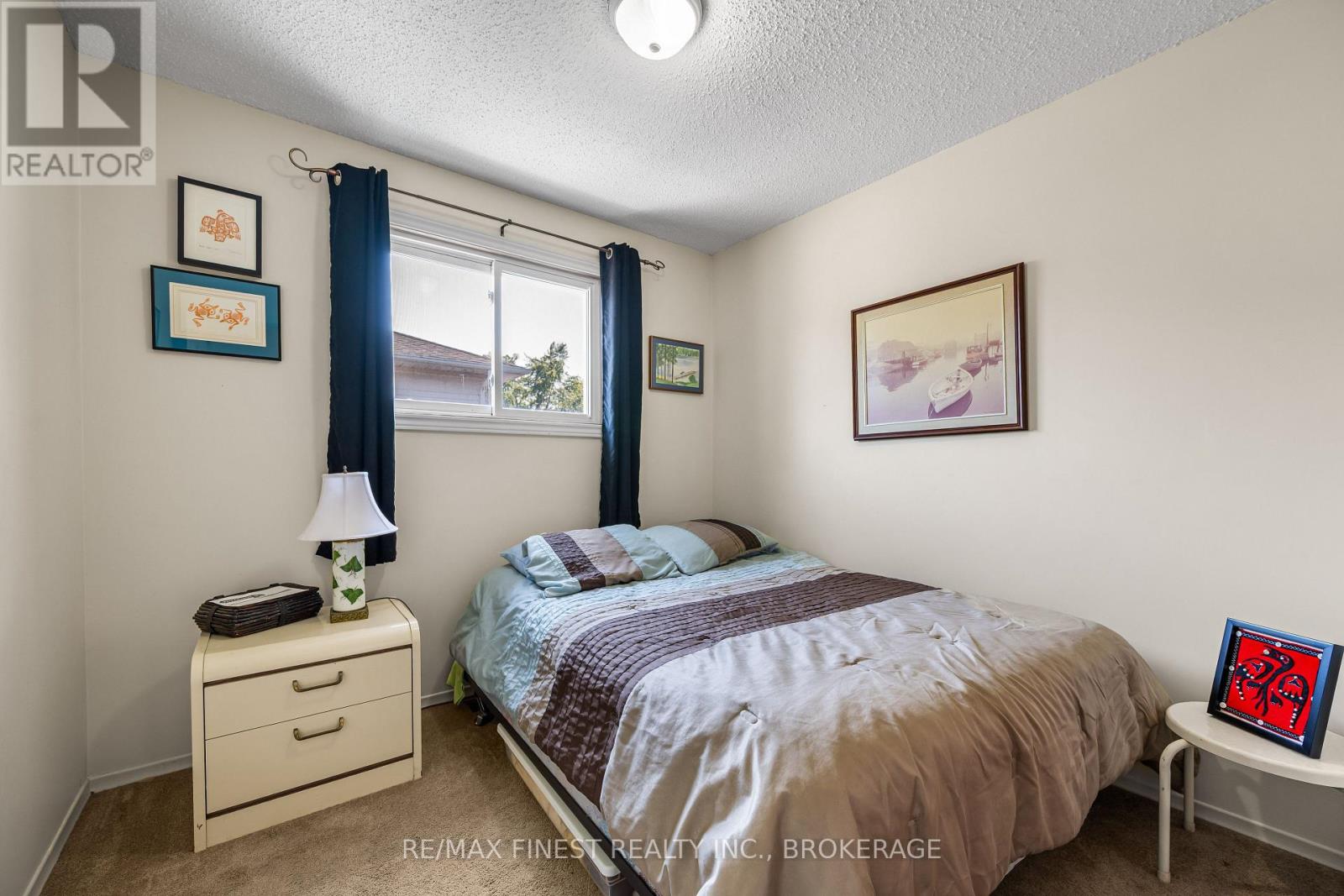 105 GRENADIER DRIVE - Image 23