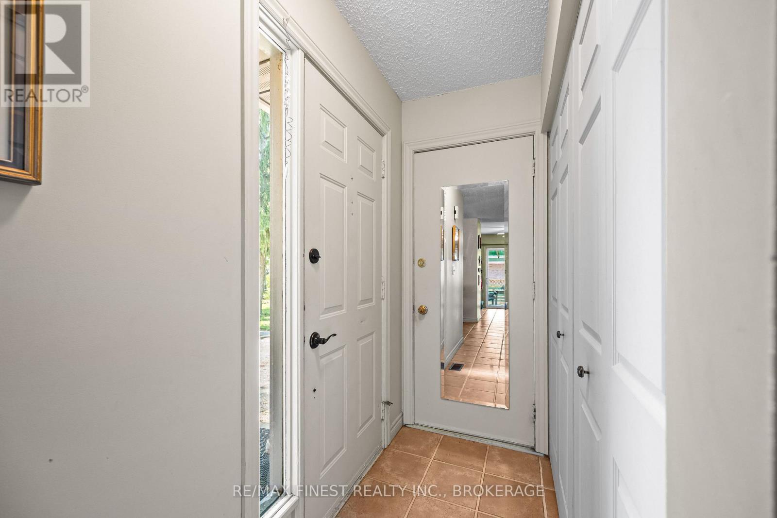 105 GRENADIER DRIVE - Image 5