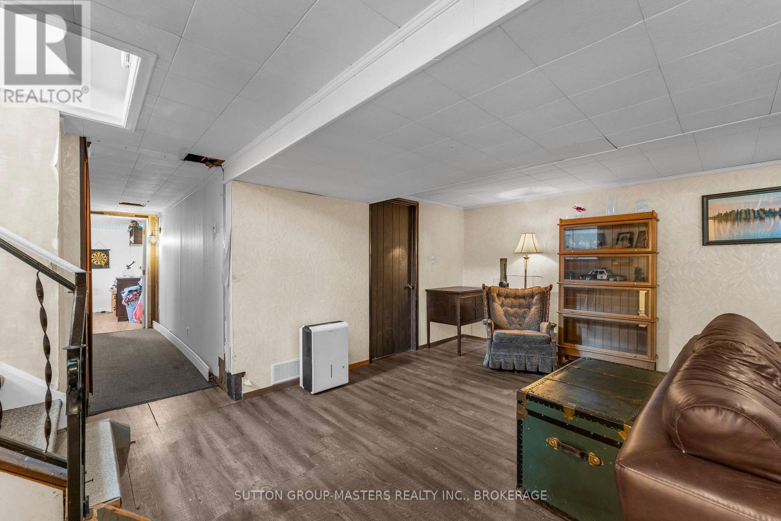 39 OXFORD CRESCENT - Image 28
