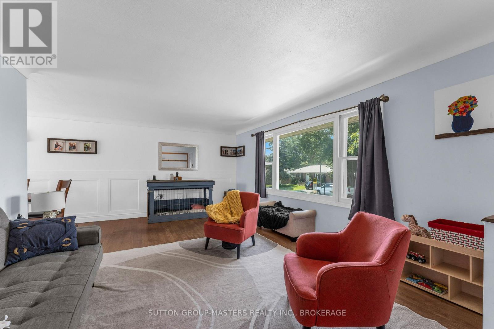 39 OXFORD CRESCENT - 6