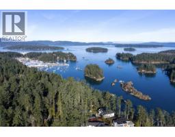 10865 Fernie Wynd Rd, North Saanich, BC V8L5H8 Photo 61