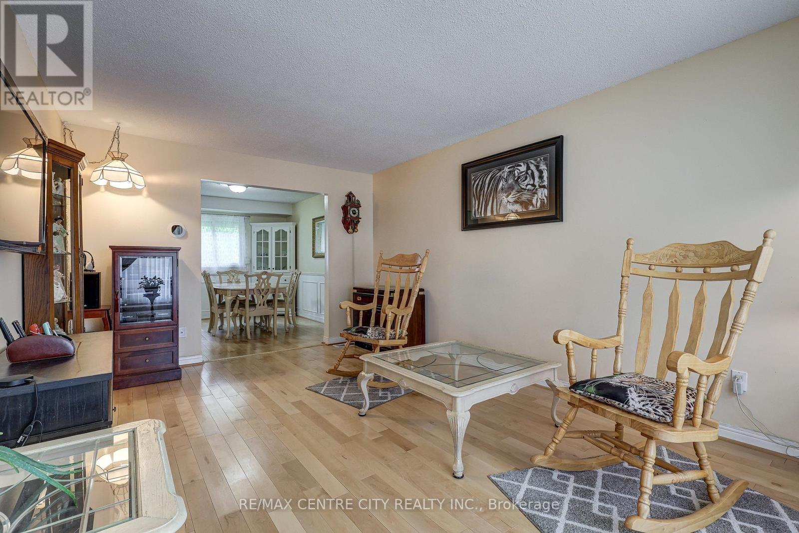 48 CLARENDON CRESCENT - Image 7