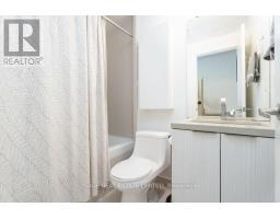 Th3 - 150 Broadview Avenue, Toronto, ON M4M0A9 Photo 14