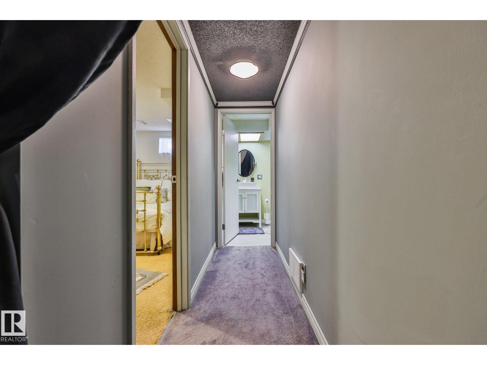 8932 187 ST NW - 27