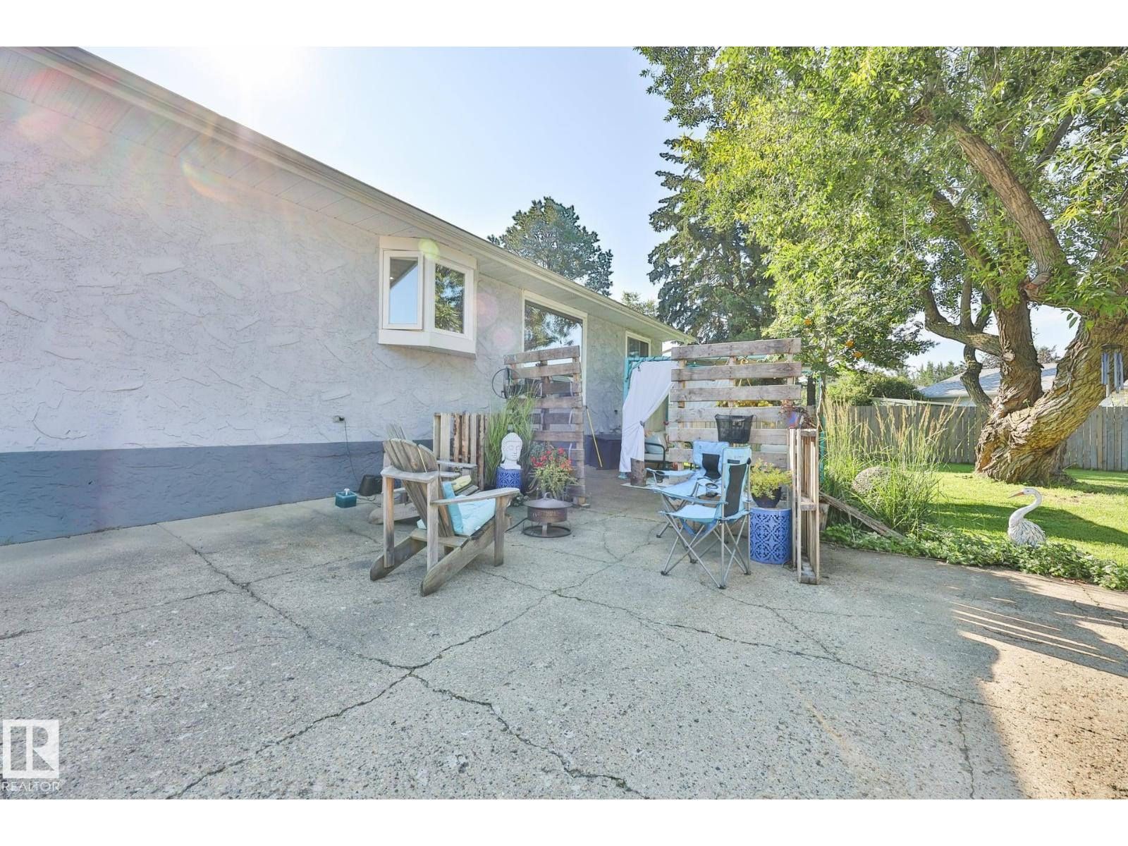 8932 187 Street NW - Photo 38