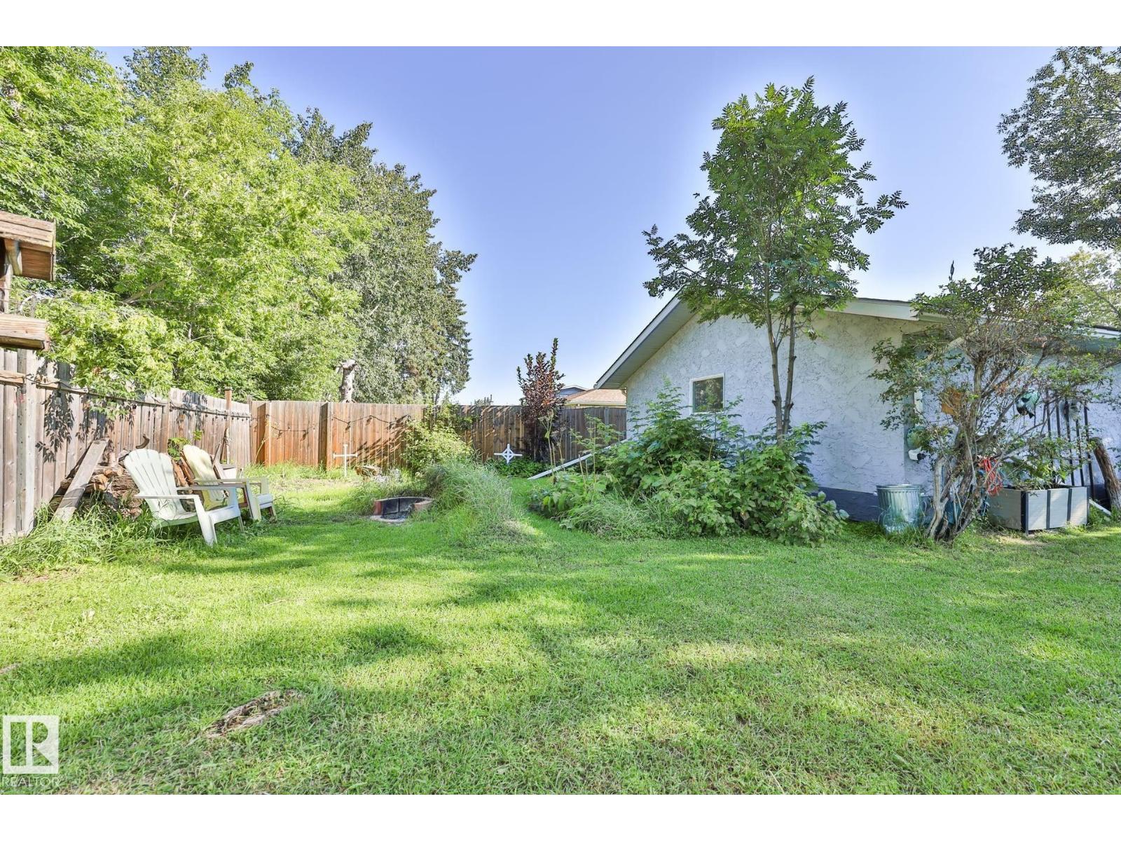 8932 187 Street NW - Photo 43