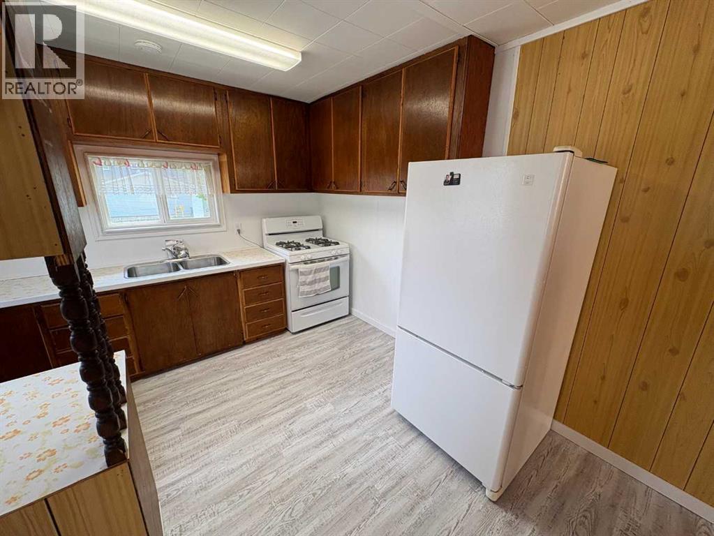 10914 90 Street - Photo 5